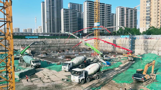 31小時，7000方！特固德商砼圓滿完成中建二局跨國區(qū)域總部集聚區(qū)項目1#樓筏板混凝土供應任務